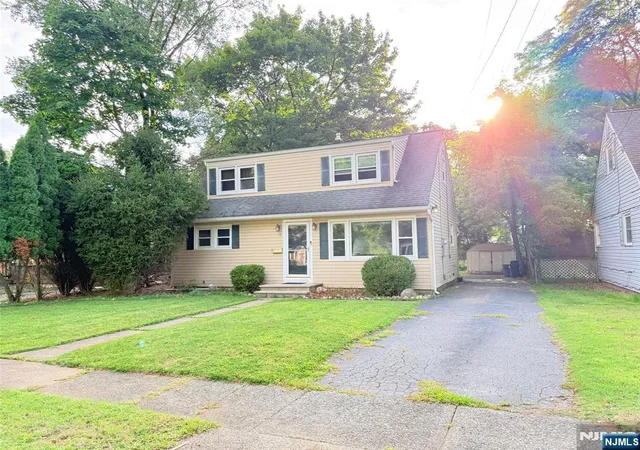 Photo 1 of Single family home for sale at 12 Central Ave, Pompton Lakes, NJ 07442 | MLS# 26035129 | Listing updated on 2026-10-18