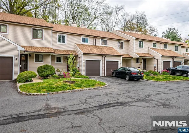 Photo 2 of Townhouse for sale at 12 Tulip Ct, Edison, NJ 08820 | MLS# 26035185 | Listing updated on 2026-10-13