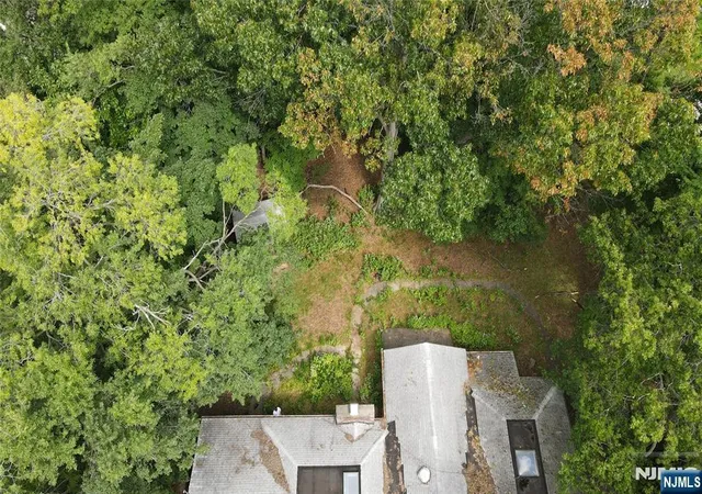 Photo 3 of Sale Pending at 380 5th Court, River Edge, NJ 07661 | MLS# 26035205 | Listing updated on 2026-10-13