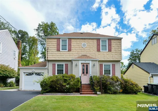 Photo 1 of Sale Pending at 37 Lunn Ave, Bergenfield, NJ 07621 | MLS# 26035308 | Listing updated on 2026-10-17