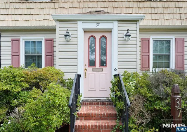 Photo 3 of Sale Pending at 37 Lunn Ave, Bergenfield, NJ 07621 | MLS# 26035308 | Listing updated on 2026-10-17