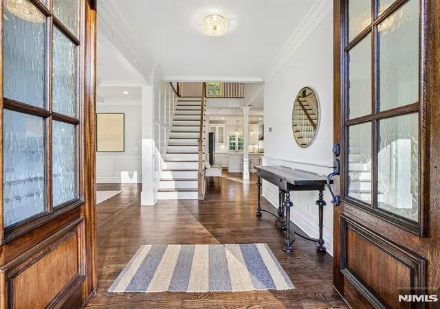 Photo 2 of Sale Pending at 649 Westbrook Rd, Ridgewood, NJ 07450 | MLS# 26035317 | Listing updated on 2026-10-13