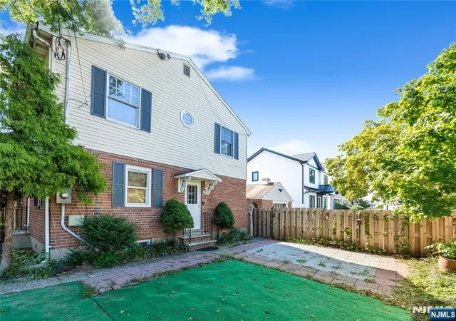 Photo 1 of Single family home for sale at 384 Main Ave, Wallington, NJ 07057 | MLS# 26035348 | Listing updated on 2026-10-20