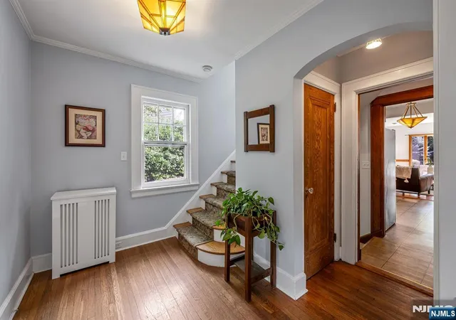 Photo 3 of Sale Pending at 140 Unadilla Rd, Ridgewood, NJ 07450 | MLS# 26035403 | Listing updated on 2026-10-13