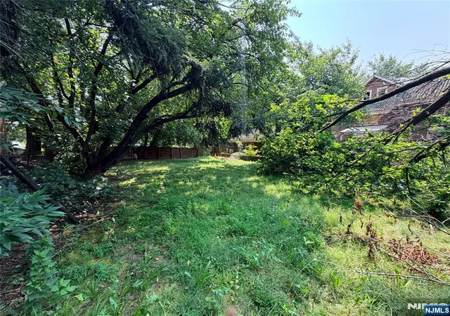 Photo 2 of Sale Pending at 318 320 38th Street, Paterson, NJ 07504 | MLS# 26035552 | Listing updated on 2026-09-30