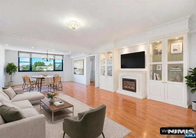 Photo 1 of Condo for sale at 250 Gorge Rd #9i, Cliffside Park, NJ 07010 | MLS# 26035656 | Listing updated on 2026-10-10