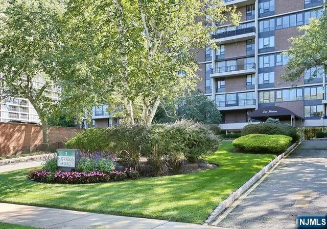 House for sale at 2 Horizon Rd #404, Fort Lee, NJ 07024 | MLS# 26035771 | Listing updated on 2026-09-20