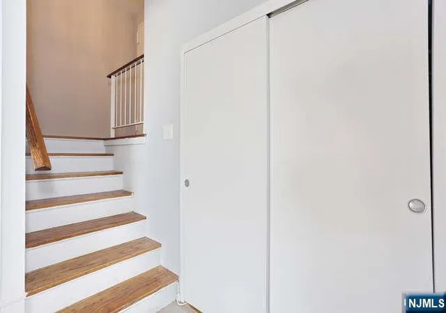 Photo 4 of House for sale at 2 Horizon Rd #404, Fort Lee, NJ 07024 | MLS# 26035771 | Listing updated on 2026-09-20