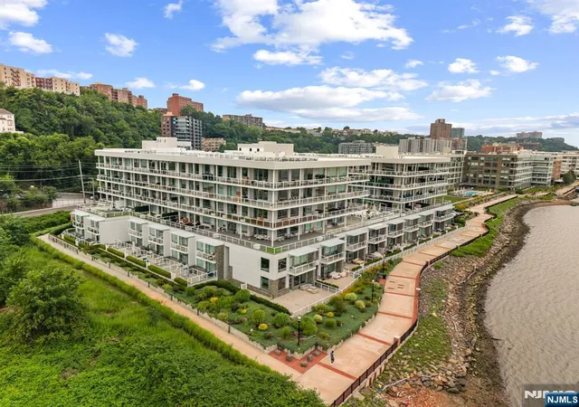 Photo 1 of Sale Pending at 3 Somerset #307, Edgewater, NJ 07020 | MLS# 26035829 | Listing updated on 2026-10-16