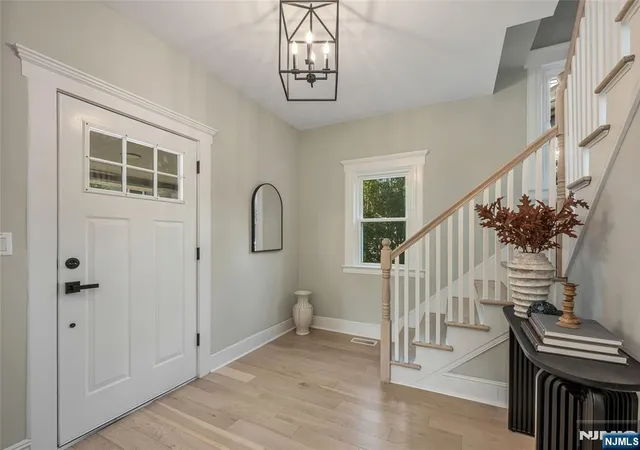 Photo 3 of Single family home for sale at 43 Garfield Pl, Ridgewood, NJ 07450 | MLS# 26035838 | Listing updated on 2026-10-13