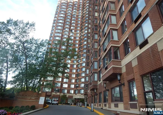 Photo 2 of Condo for sale at 100 Old Palisade Rd #1503, Fort Lee, NJ 07024 | MLS# 26035872 | Listing updated on 2026-10-09