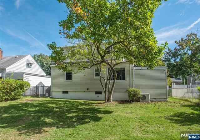 Photo 23 of Sale Pending at 9-10 Malcolm Ter, Fair Lawn, NJ 07410 | MLS# 26035873 | Listing updated on 2026-10-13