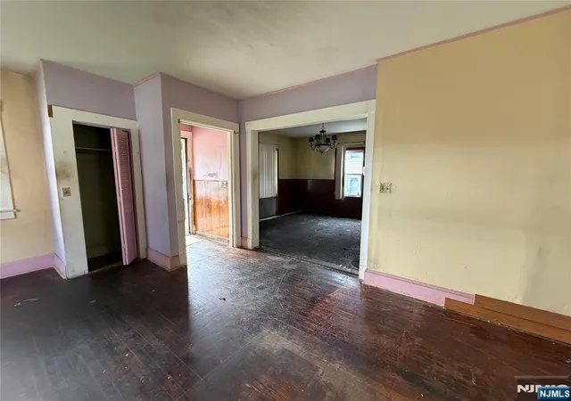 Photo 3 of Single family home for sale at 302 Roosevelt Sq, Englewood, NJ 07631 | MLS# 26035925 | Listing updated on 2026-10-13