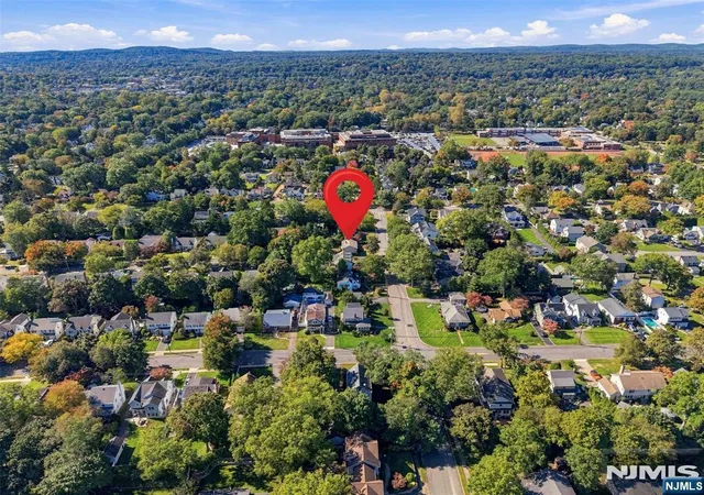 Photo 35 of Single family home for sale at 618 Shelton Rd, Ridgewood, NJ 07450 | MLS# 26035953 | Listing updated on 2026-10-15