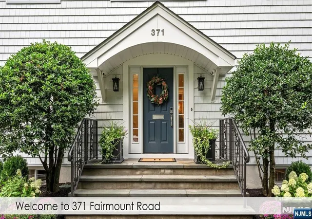 Photo 3 of Single family home for sale at 371 Fairmount Rd, Ridgewood, NJ 07450 | MLS# 26035979 | Listing updated on 2026-10-14