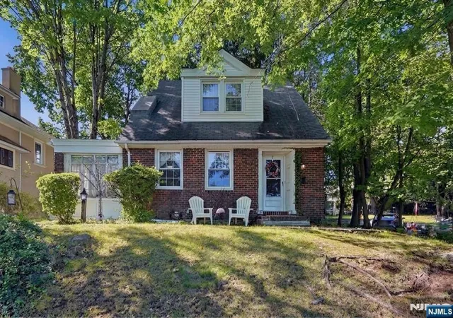 Photo 1 of Single family home for sale at 749 Kinderkamack Rd, River Edge, NJ 07661 | MLS# 26036039 | Listing updated on 2026-10-13