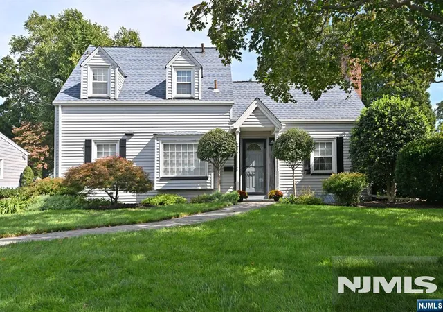 Photo 1 of Sale Pending at 137 E Magnolia Ave, Maywood, NJ 07607 | MLS# 26036173 | Listing updated on 2026-10-21