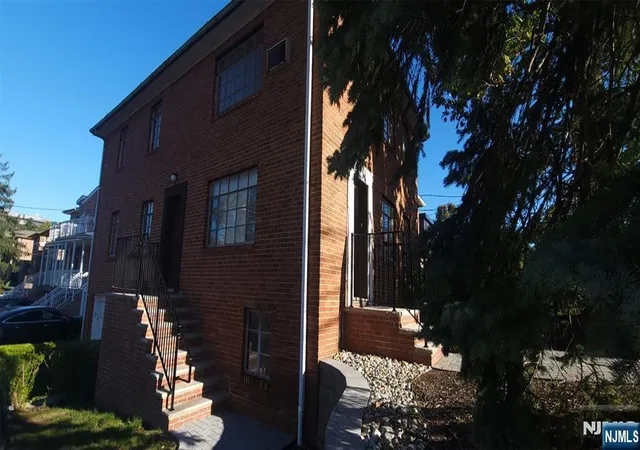 Photo 1 of Sale Pending at 2231 Lemoine Ave, Fort Lee, NJ 07024 | MLS# 26036174 | Listing updated on 2026-10-26