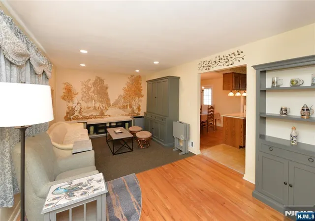 Photo 3 of Sale Pending at 421 Hegi Dr, New Milford, NJ 07646 | MLS# 26036179 | Listing updated on 2026-10-13