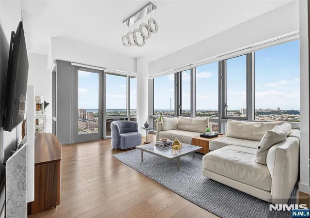 Photo 3 of Condo for sale at 75 Park Ln #2801 - A, Jersey City, NJ 07310 | MLS# 26036191 | Listing updated on 2026-10-14