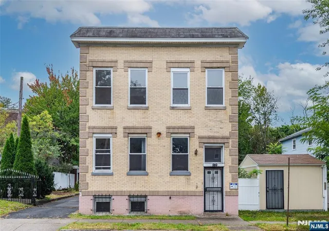 Photo 1 of Sale Pending at 89 Tremont Ave, East Orange, NJ 07018 | MLS# 26036225 | Listing updated on 2026-10-13