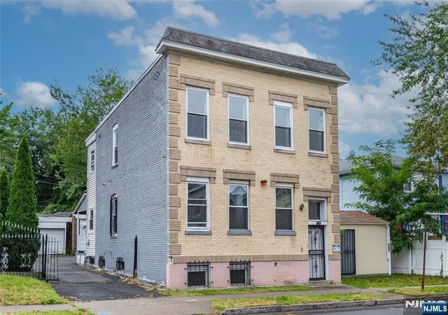 Photo 2 of Sale Pending at 89 Tremont Ave, East Orange, NJ 07018 | MLS# 26036225 | Listing updated on 2026-10-13