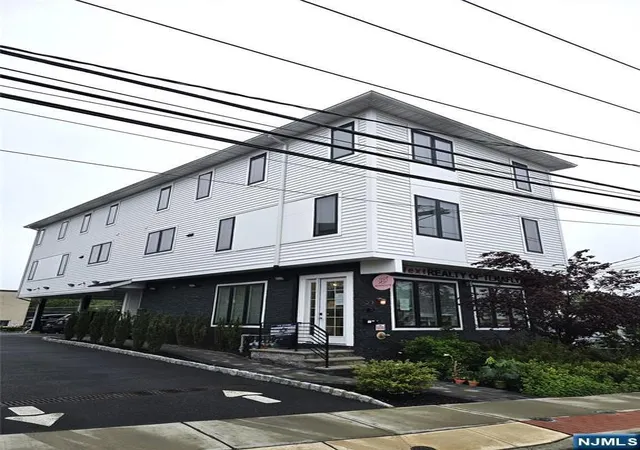 Condo for sale at 21 Summit St, Tenafly, NJ 07670 | MLS# 26036239