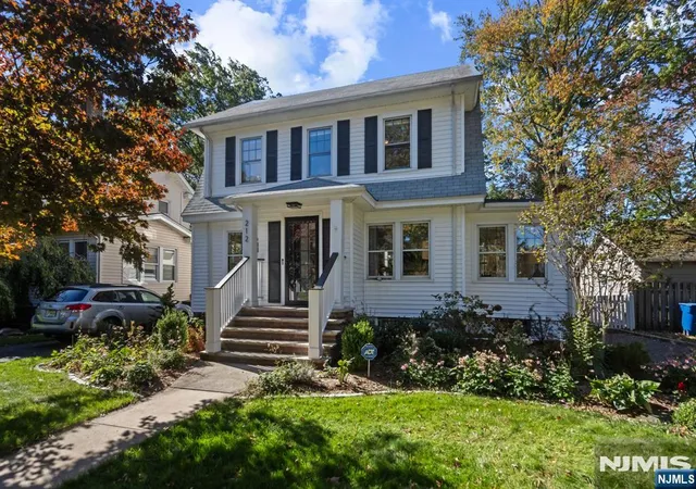 Photo 1 of Single family home for sale at 212 Montague Pl, South Orange Village, NJ 07079 | MLS# 26036363 | Listing updated on 2026-10-18