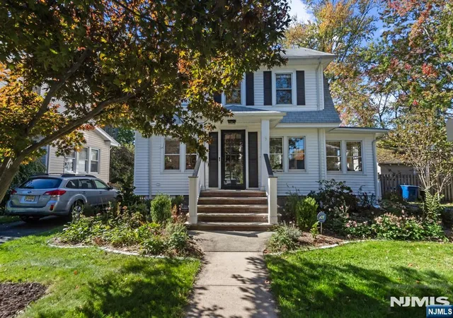 Photo 2 of Single family home for sale at 212 Montague Pl, South Orange Village, NJ 07079 | MLS# 26036363 | Listing updated on 2026-10-18