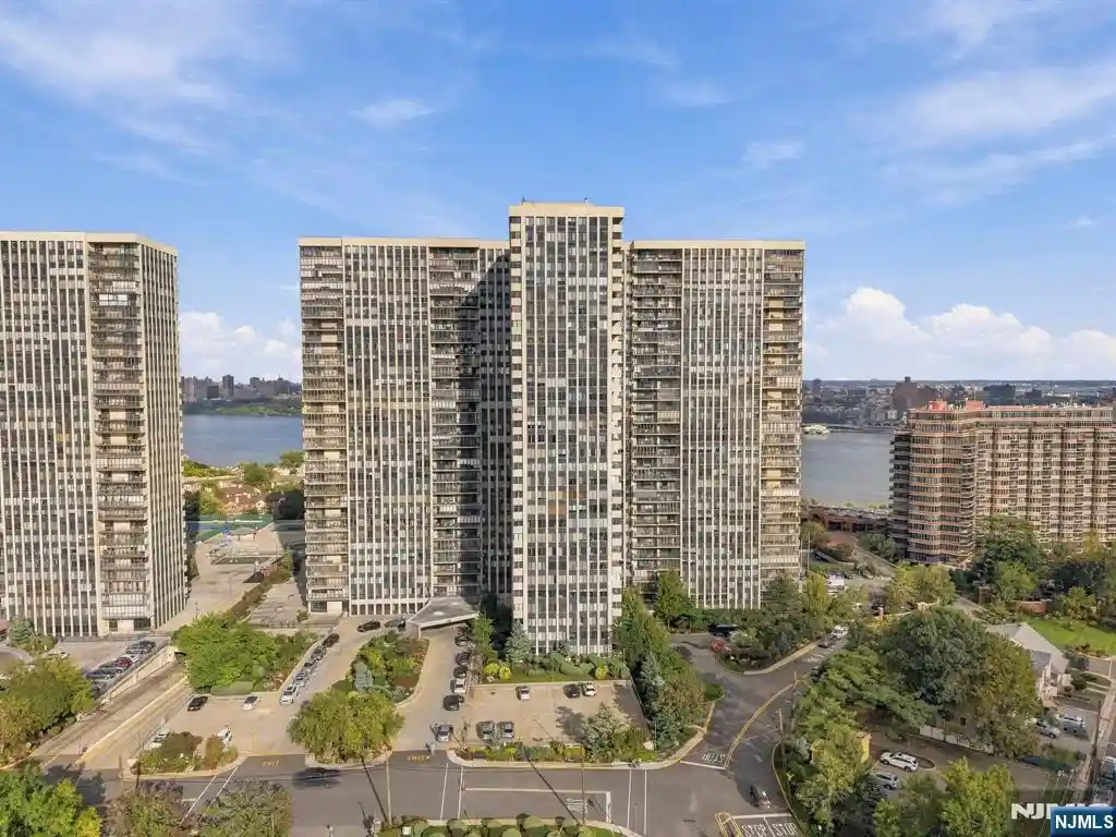 Listing Photo 1 - Condo for sale in 200 Winston Dr located at 200 Winston Dr, Cliffside Park, NJ 07010 - Unit #L14