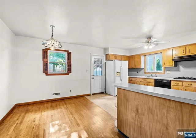 Photo 2 of Sale Pending at 78 Garden St, Wood Ridge, NJ 07075 | MLS# 26036515 | Listing updated on 2026-10-16