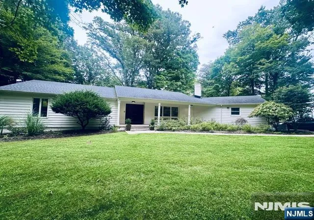 Photo 2 of Land for sale at 573 Kiowa Dr, Franklin Lakes, NJ 07417 | MLS# 26036537 | Listing updated on 2026-10-15