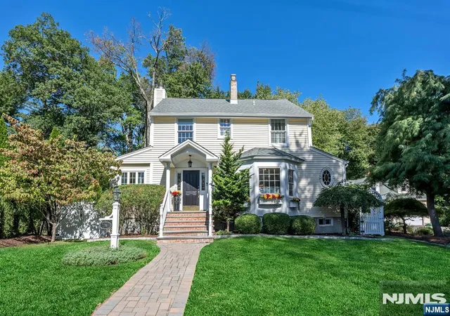 Photo 1 of Single family home for sale at 70 Saxonia Ave, Wyckoff, NJ 07481 | MLS# 26036592 | Listing updated on 2026-10-14