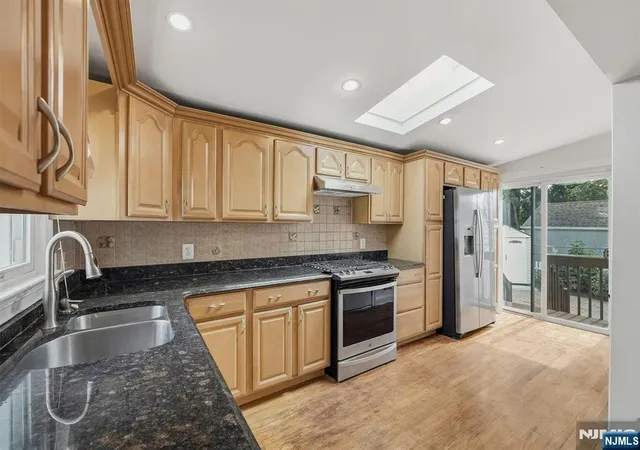 Photo 2 of Single family home for sale at 280 Birchwood Rd, New Milford, NJ 07646 | MLS# 26036625 | Listing updated on 2026-10-14