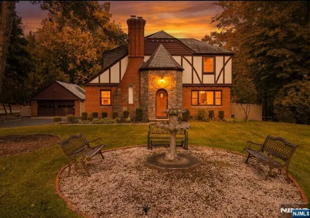 Photo 1 of Single family home for sale at 587 Closter Dock Rd, Closter, NJ 07624 | MLS# 26036802 | Listing updated on 2026-10-13