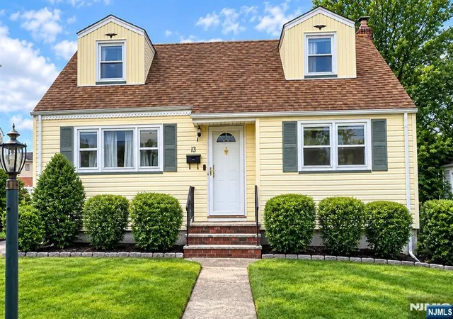 Photo 1 of Single family home for sale at 13 White Oak Dr, Lodi, NJ 07644 | MLS# 26036894 | Listing updated on 2026-10-29