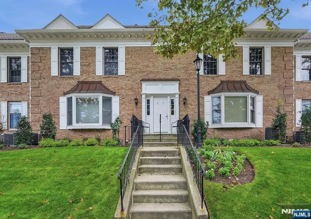 Photo 1 of Condo for sale at 5 S Maple Ave #52, Park Ridge, NJ 07656 | MLS# 26036948 | Listing updated on 2026-10-06
