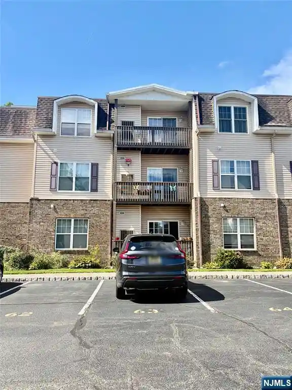 Listing Photo 2 - Condo for sale in 132 Cannella Wy located at 132 Cannella Wy, Riverdale Borough, NJ 07457 - Unit #132
