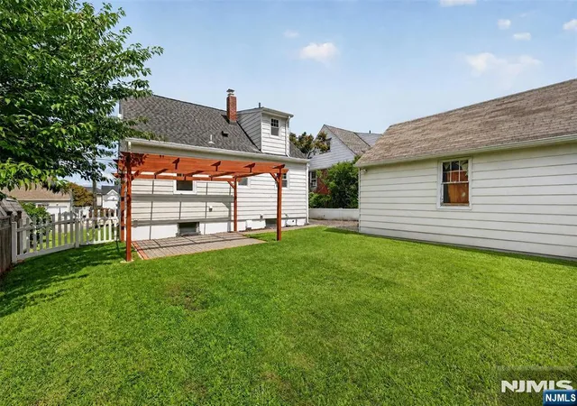 Photo 29 of Single family home for sale at 10-08 Campbell Rd, Fair Lawn, NJ 07410 | MLS# 26037100 | Listing updated on 2026-10-16