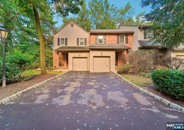 Photo 1 of Sale Pending at 11 Allison Ct, Allendale, NJ 07401 | MLS# 26037137 | Listing updated on 2026-10-23
