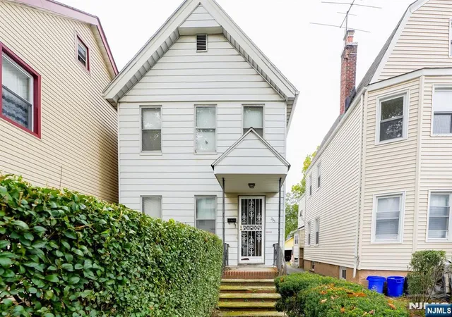 Photo 2 of Single family home for sale at 233 Park St, East Orange, NJ 07017 | MLS# 26037219 | Listing updated on 2026-10-17