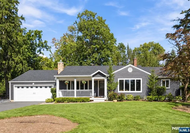Photo 1 of Single family home for sale at 580 Egan Ter, River Vale, NJ 07675 | MLS# 26037222 | Listing updated on 2026-10-29