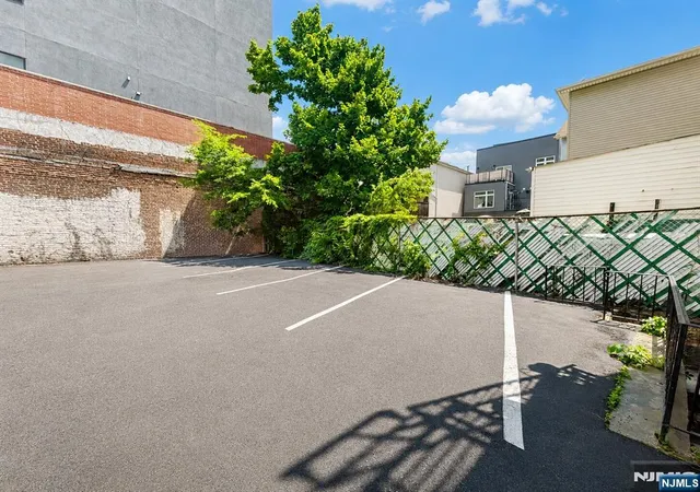 Photo 3 of Condo for sale at 76 Hutton St #3, Jersey City, NJ 07307 | MLS# 26037281 | Listing updated on 2026-10-01