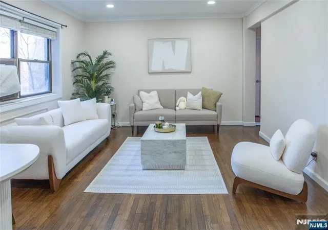 Photo 1 of Condo for sale at 3060 Edwin Ave #2C, Fort Lee, NJ 07024 | MLS# 26037294 | Listing updated on 2026-10-05