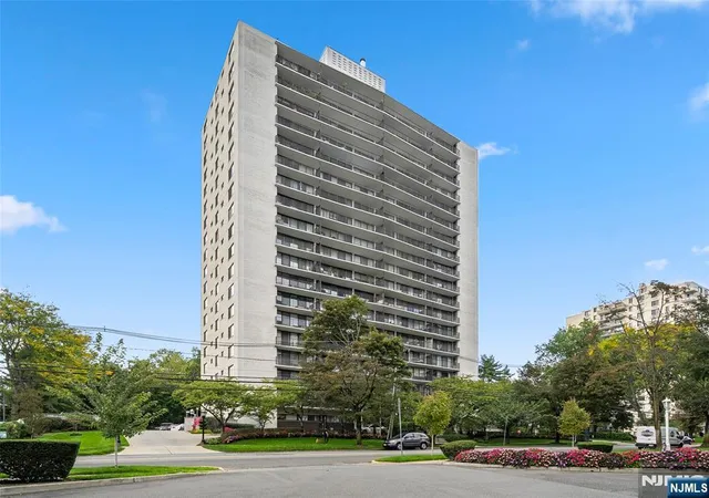 Photo 1 of Condo for sale at 277 Prospect Ave #6B, Hackensack, NJ 07601 | MLS# 26037316 | Listing updated on 2026-10-07