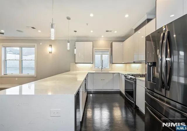 Photo 3 of Condo for sale at 53 Prospect St #2, Jersey City, NJ 07307 | MLS# 26037395 | Listing updated on 2026-10-10