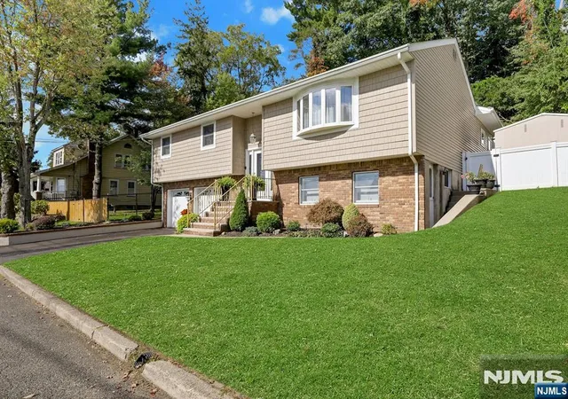 Photo 2 of Single family home for sale at 138 Barnert Ave, Totowa, NJ 07512 | MLS# 26037397 | Listing updated on 2026-10-22