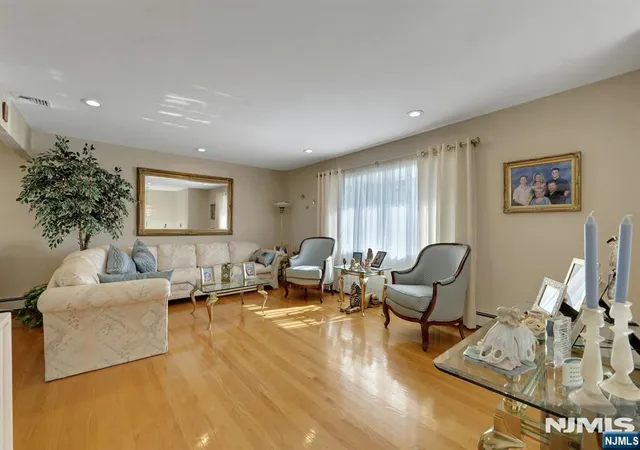 Photo 3 of Single family home for sale at 138 Barnert Ave, Totowa, NJ 07512 | MLS# 26037397 | Listing updated on 2026-10-22