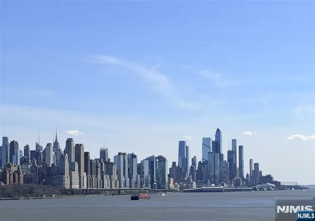 Listing Photo 1 - Condo for sale in building located at 6407 City Pl, Edgewater, NJ 07020 - Unit #6407