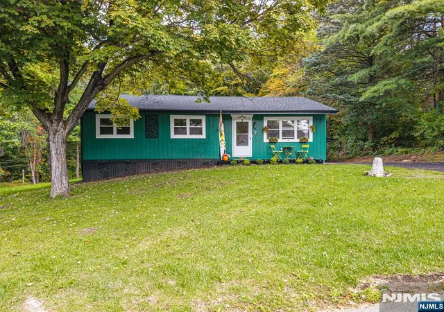 Photo 3 of Land for sale at 7 Fox Hl Dr, Franklin, NJ 07416 | MLS# 26037553 | Listing updated on 2026-10-14